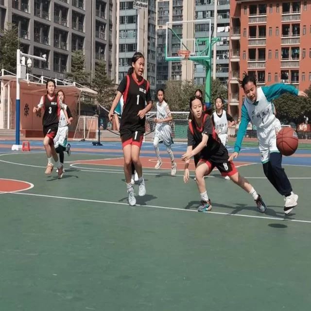 深度解析当下体坛焦点人物与战术新趋势